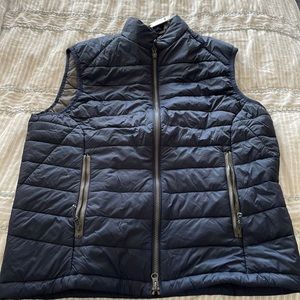 Brand new johnnie-0 men’s vest in size M.